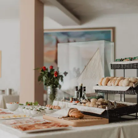 Bellavista Szálloda